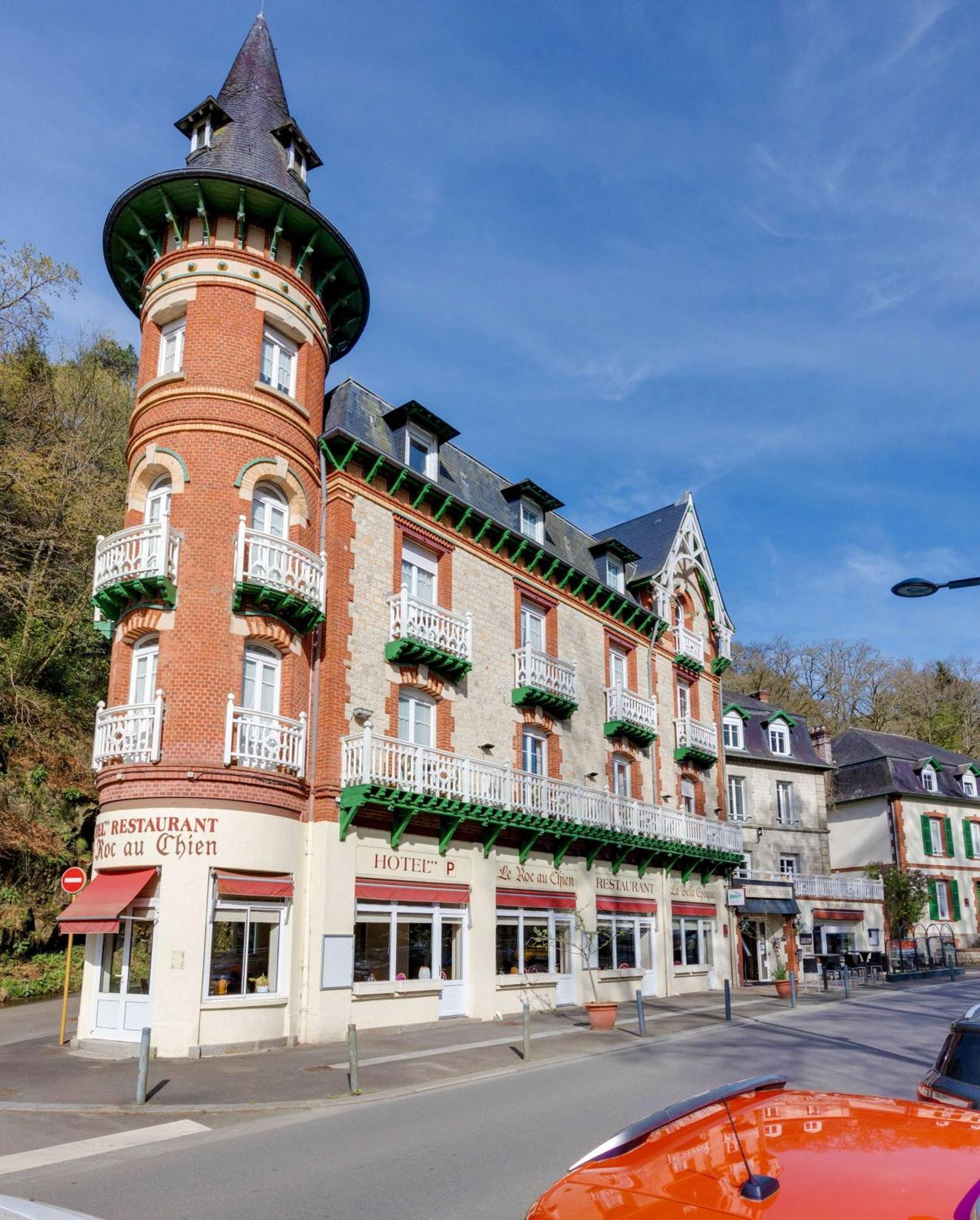 Hôtel Spa Le Roc Au Chien Bagnoles de l'Orne Normandie Exterior foto