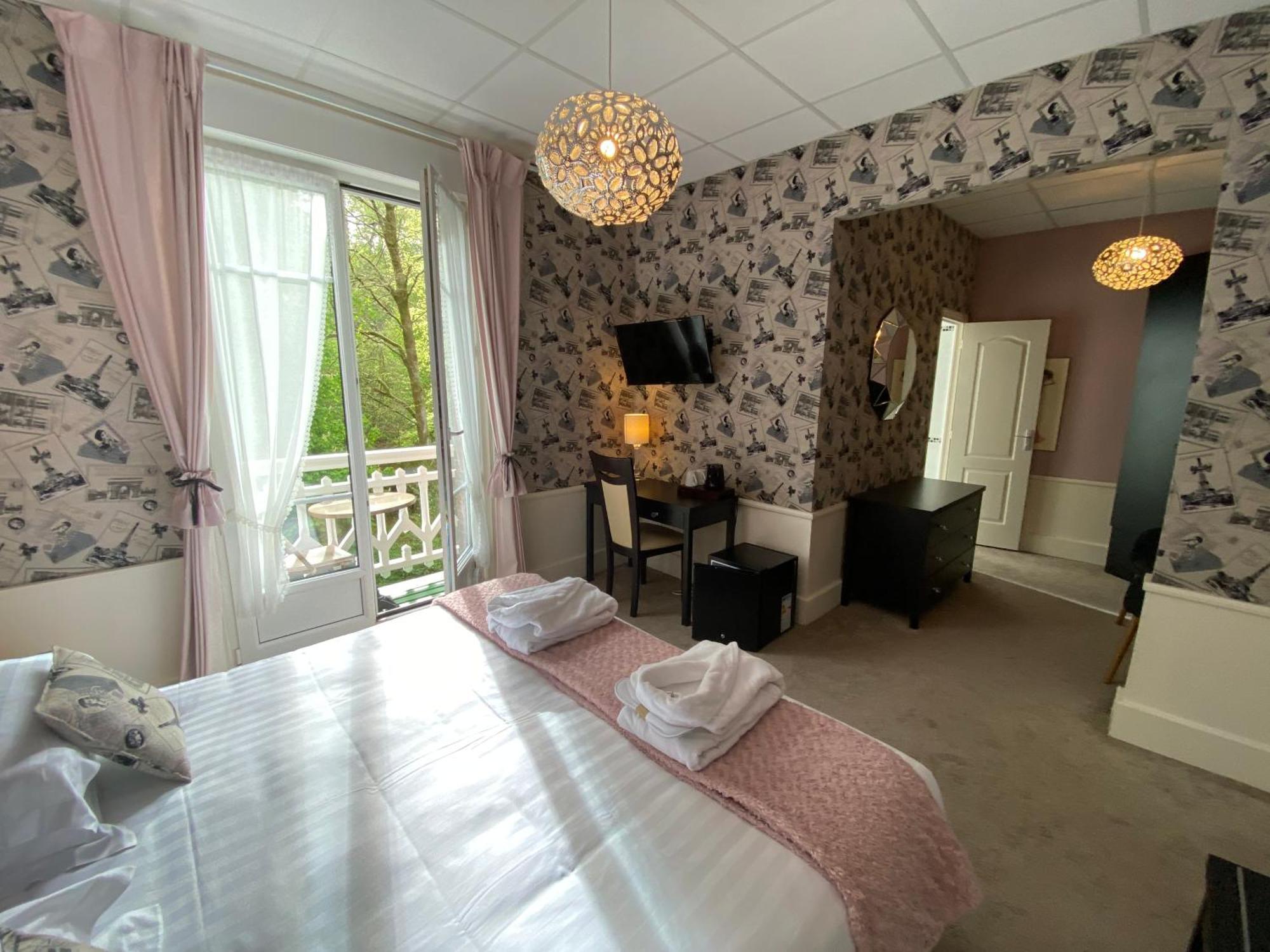 Hôtel Spa Le Roc Au Chien Bagnoles de l'Orne Normandie Exterior foto